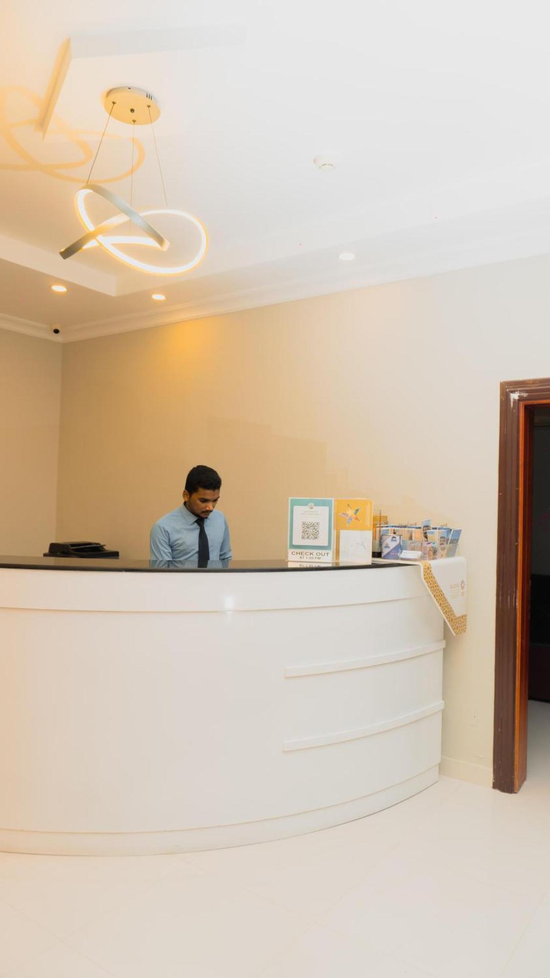 Pan Emirates Hotel Apartments Sharjah Buitenkant foto