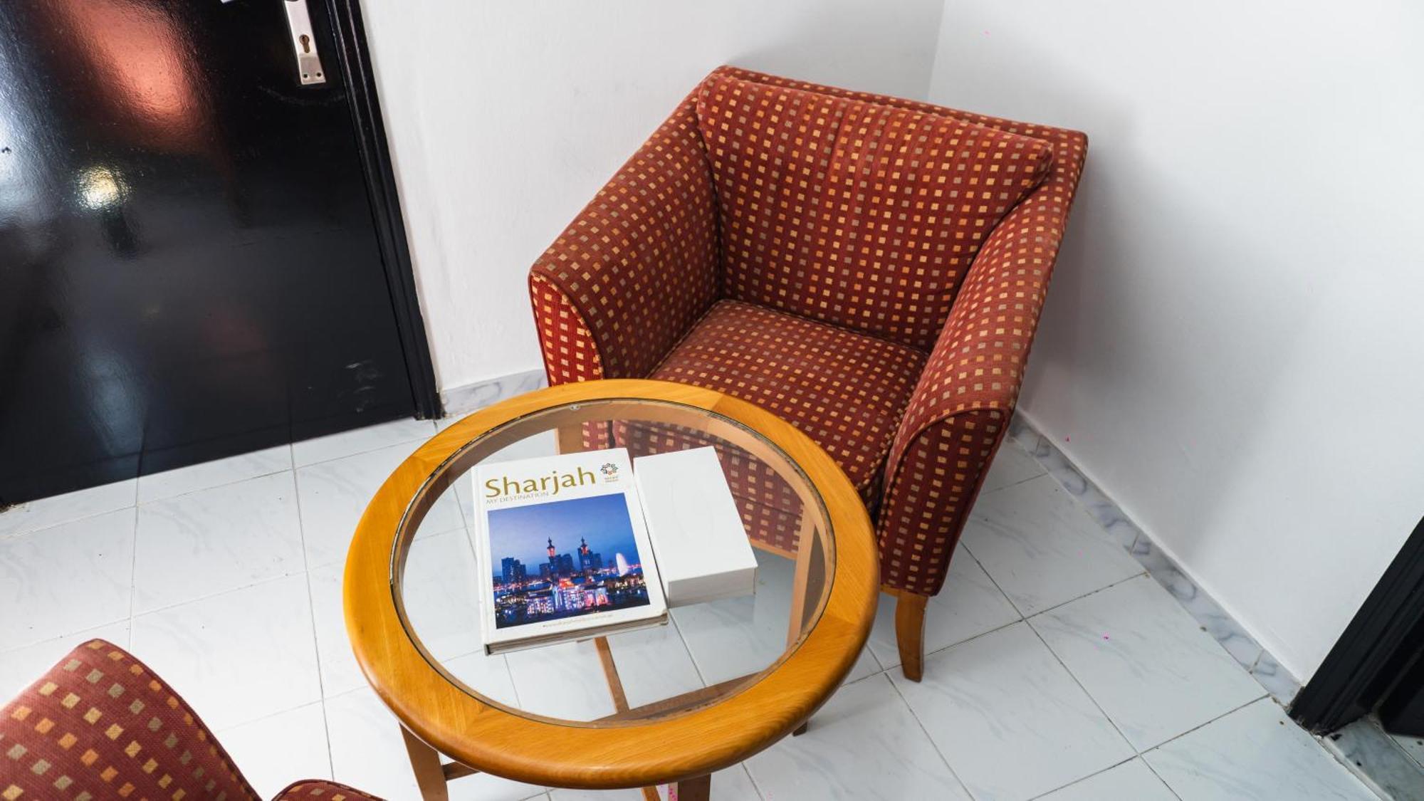 Pan Emirates Hotel Apartments Sharjah Buitenkant foto